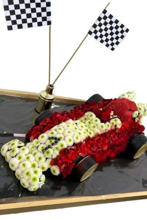 Voiture F1 fleurie – Sky Sea Land Flowers, fleuriste Cagnes-sur-Mer