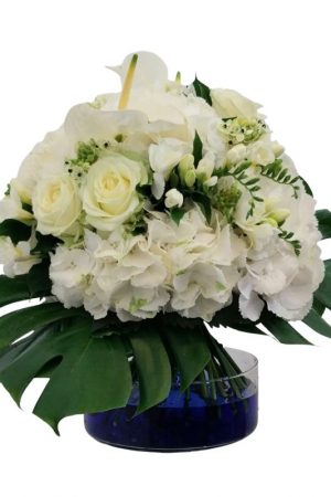 Bouquet blanc d’hortensias et roses blanches – Sky Sea Land Flowers, fleuriste Cagnes-sur-Mer